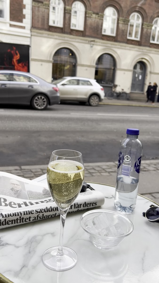 Beau Marche Cafe A Vins - Furniture-2