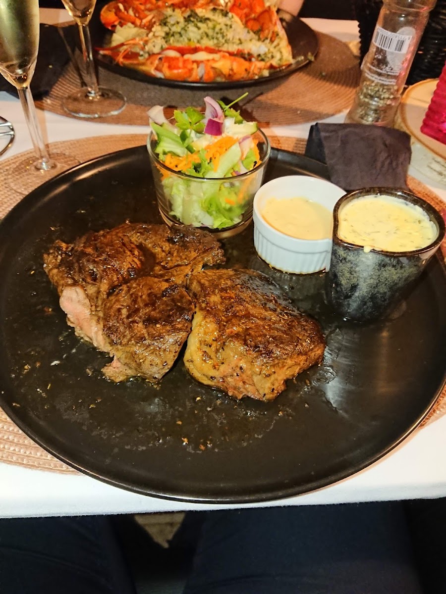 Beaumonde Grill-9