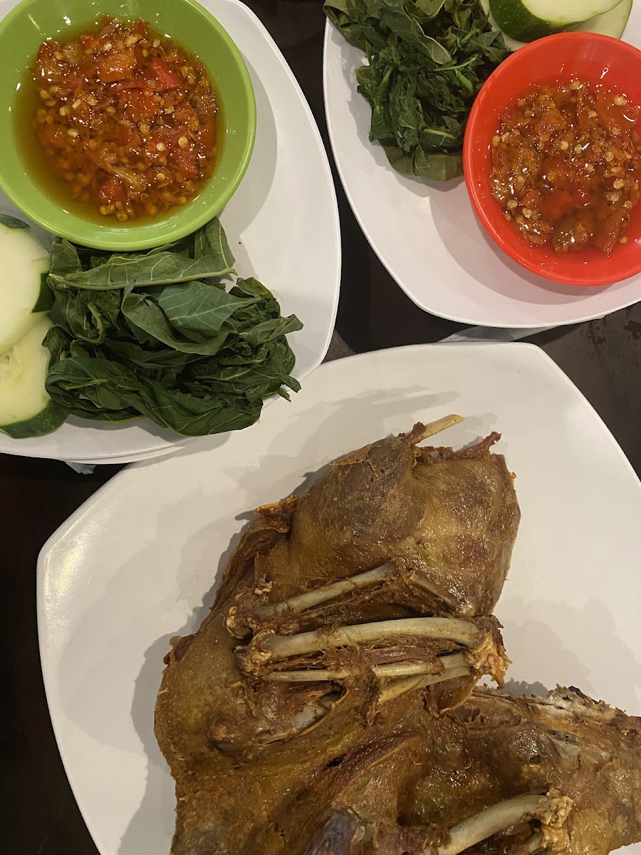 Bebek Goreng H. Slamet (Bhayangkara)-3