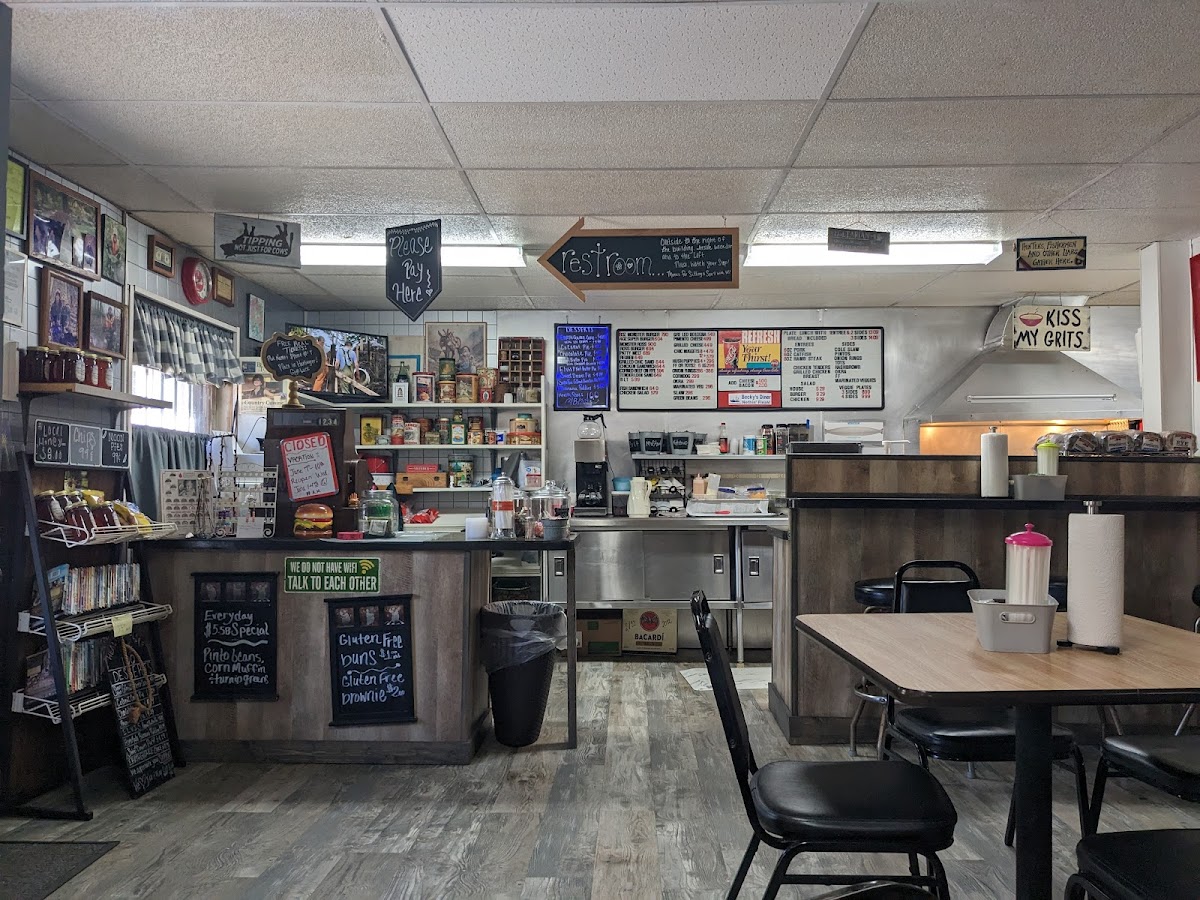 Becky's Grocery And Grill