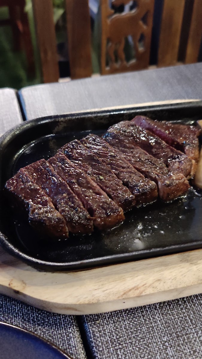 Beef Town Eatery & Grill Hua-Hin-2