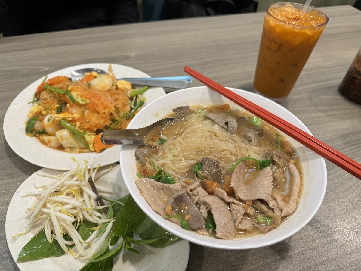 Beerthai House Restaurant @ Kitchener Road-3