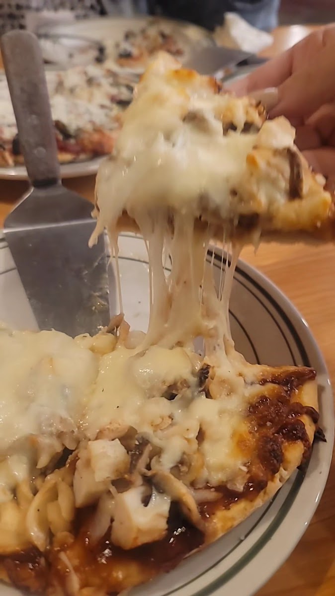 Beggars Pizza - Bolingbrook-2