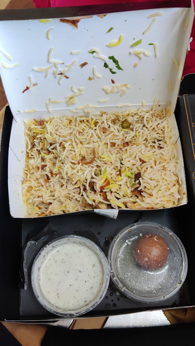 Behrouz Biryani Janakpuri 2 Fc-2