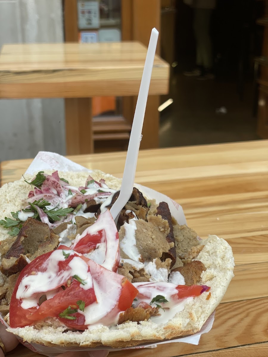 Beirut Shawarma Kebab & Falafel Krakow-9