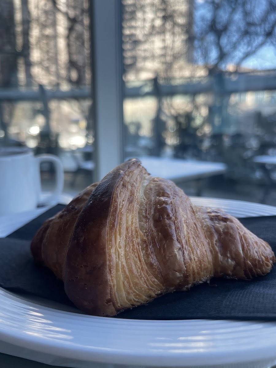 Belle Vie Cafe & Eatery- Mississauga-6