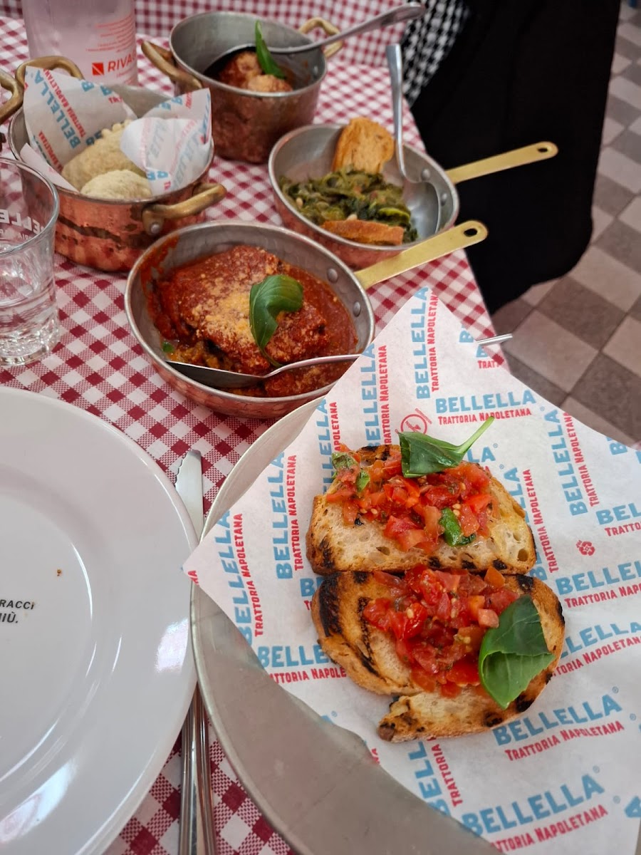 Bellella Trattoria Napoletana-10