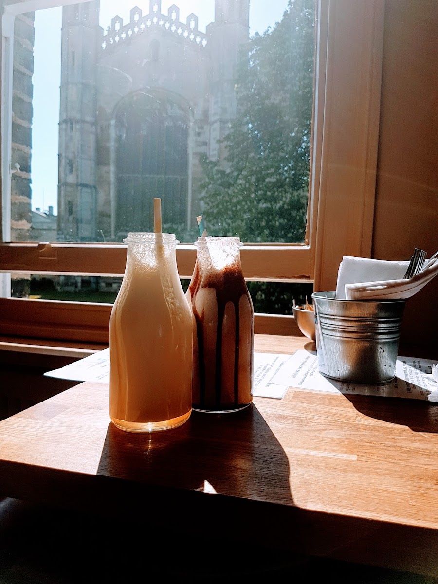 Benets Cafe-6