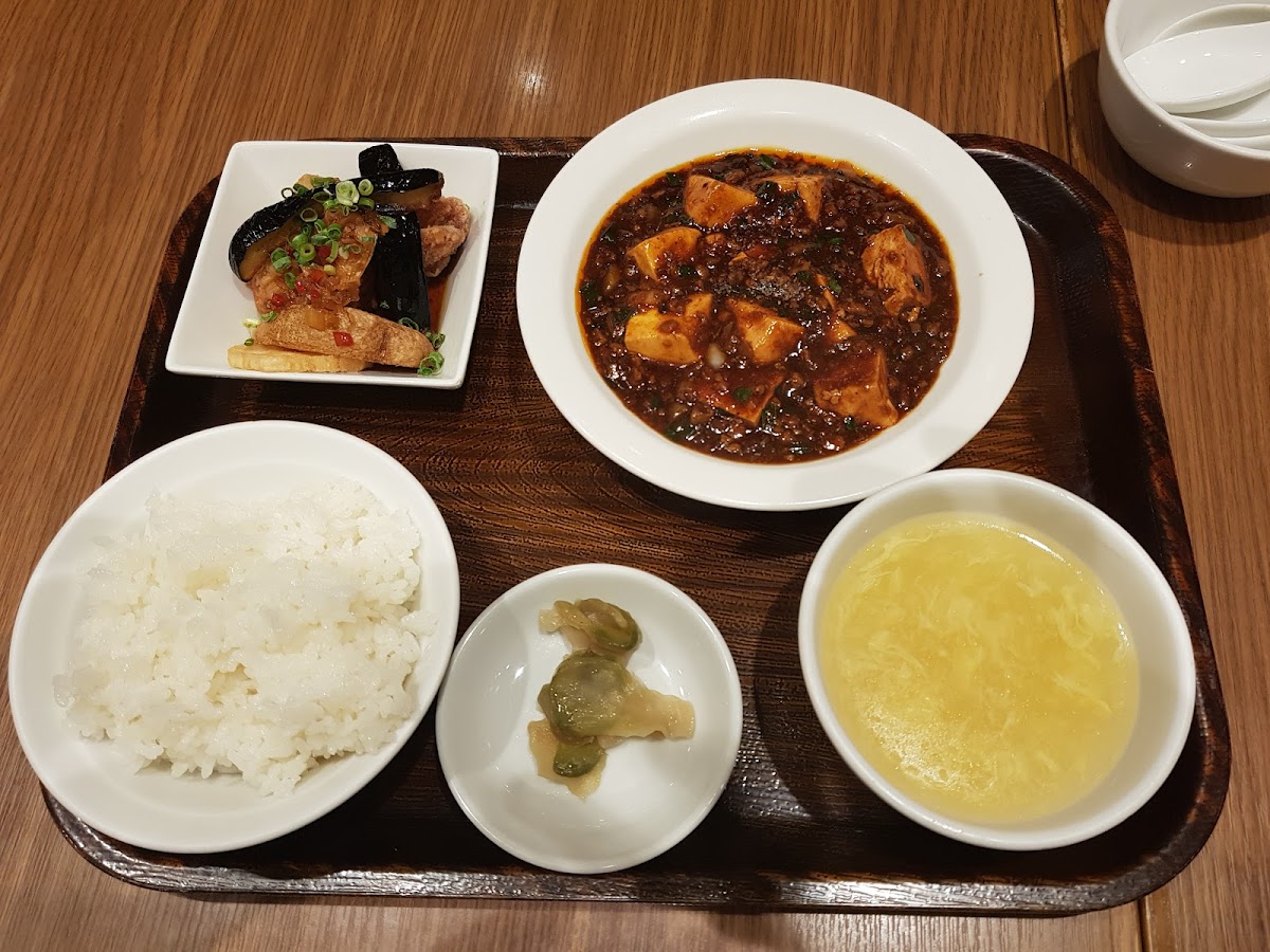 Benitora Gyozabo Amu Plaza Kokura-2