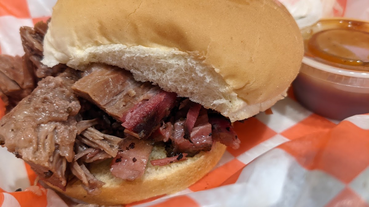 Ben's Bbq Shack-7