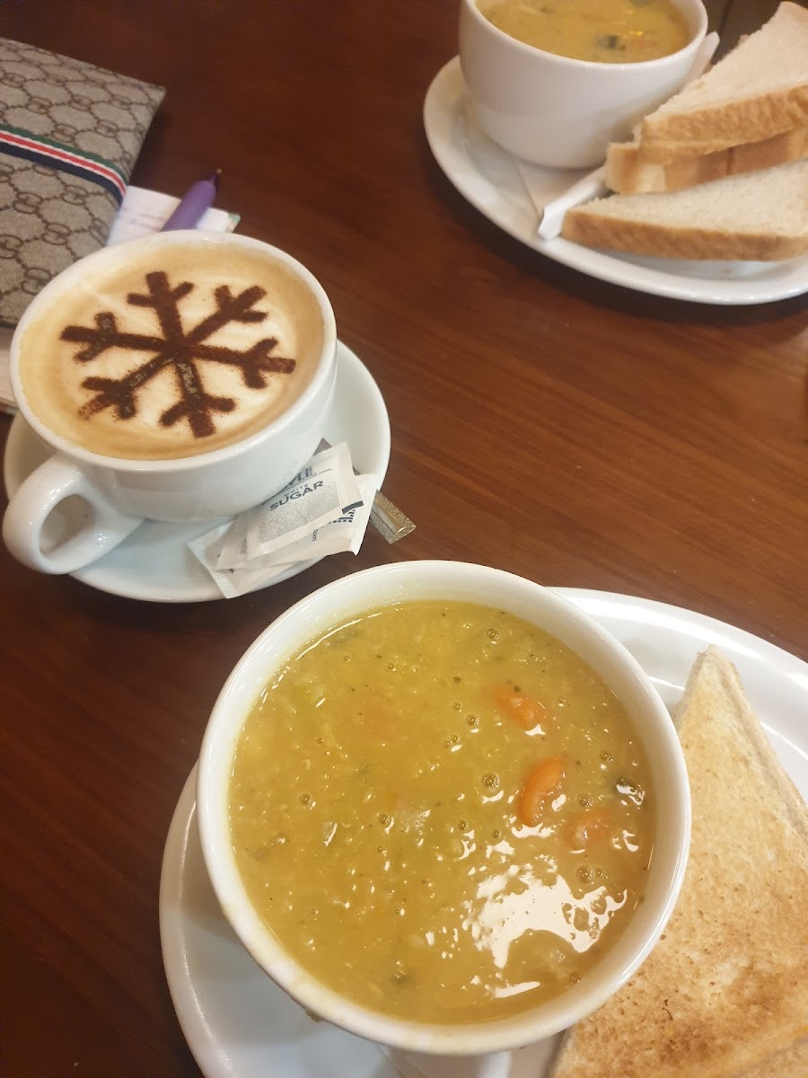 Bensons Cafe-10