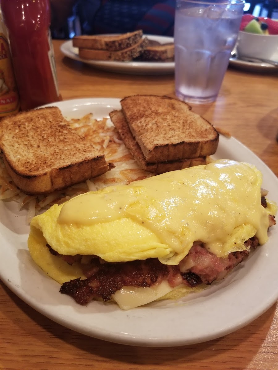 Bernie's City Diner-7