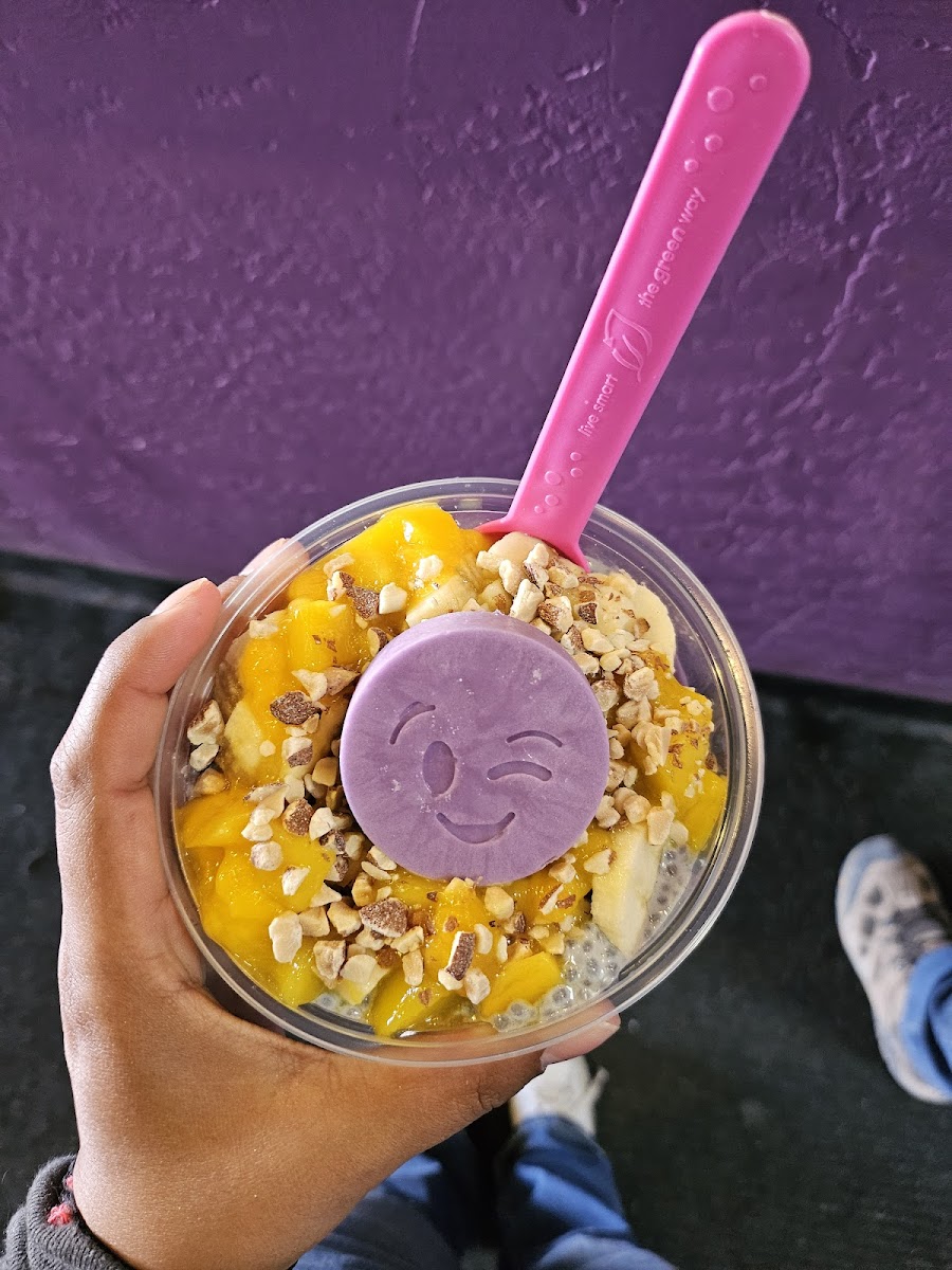 Berry Berry Best Acai Bowls-4