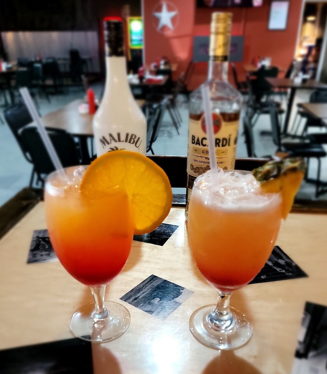 Bert's Rivertown Grill-6