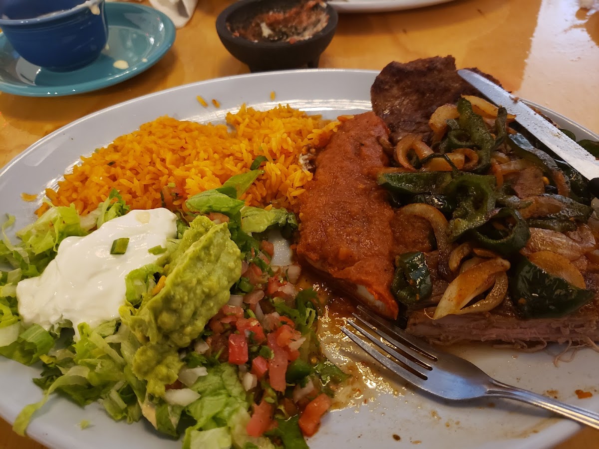 Besitos Mexican Kitchen-8