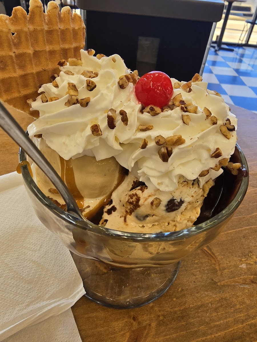 Beth Marie's Old Fashioned Ice Cream-3