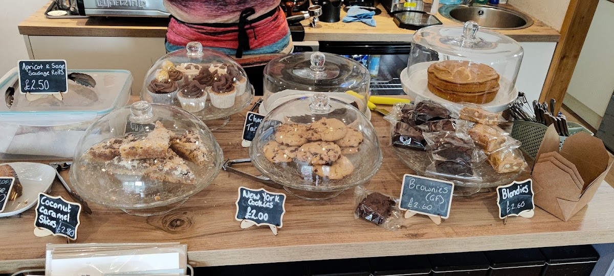 Betty Bee’S Coffee Shop-6