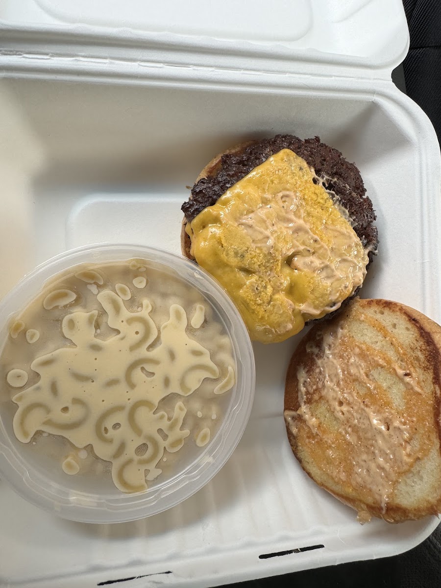 Betty's Eat Shop-6