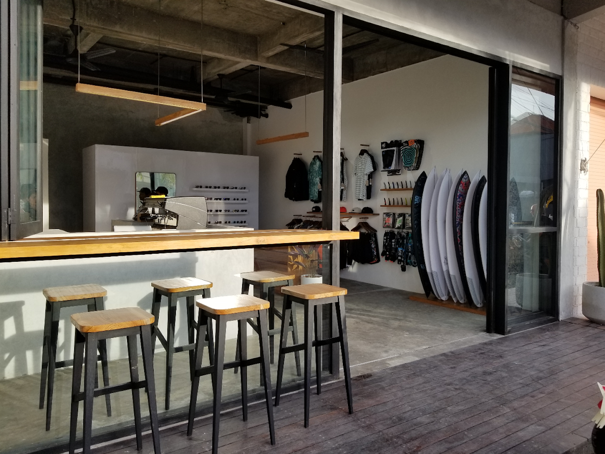 Bgs Bali Canggu - Coffee Bar & Surf Shop