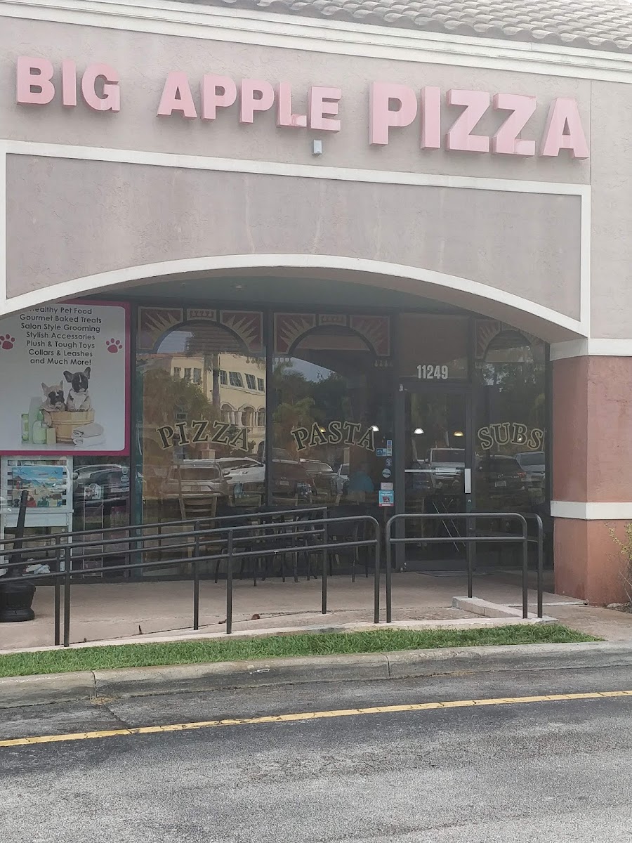 Big Apple Pizza & Pasta-3