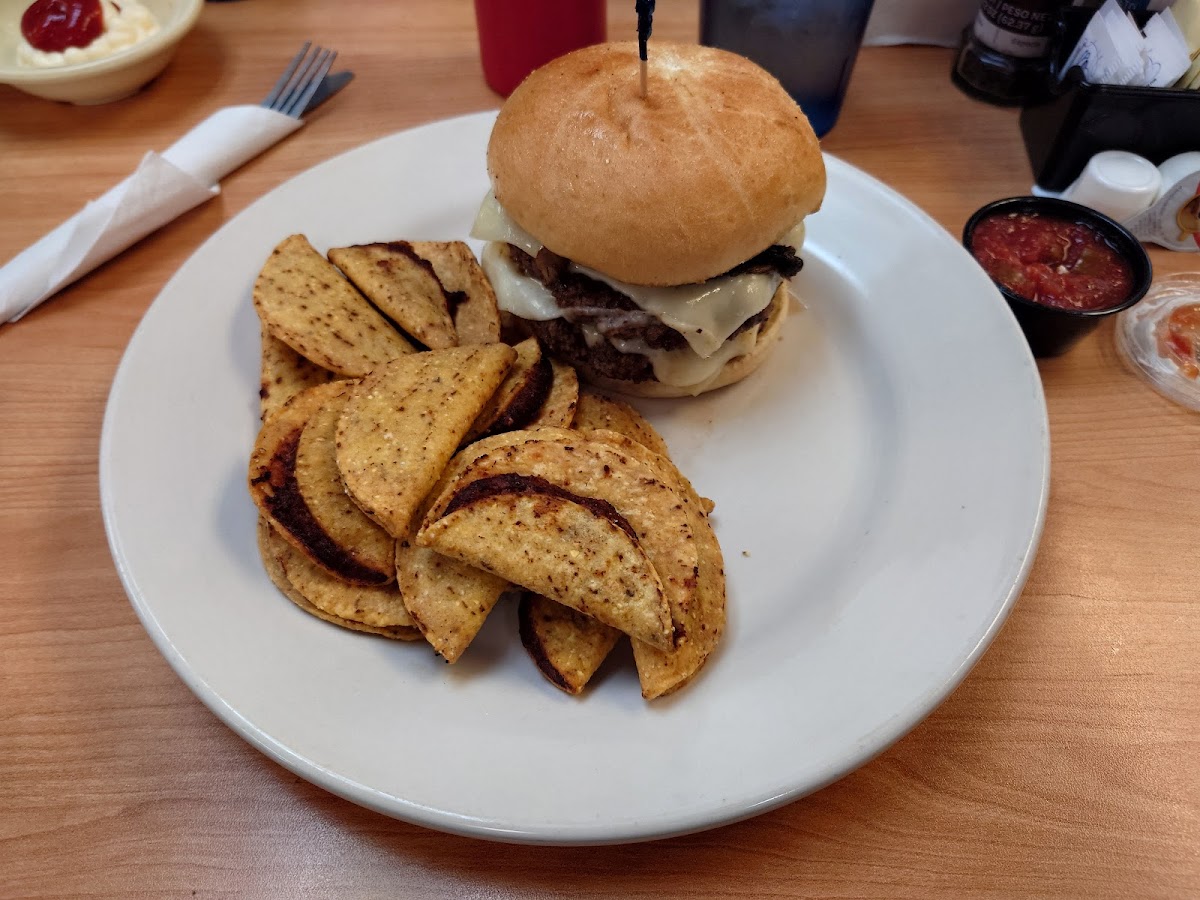 Big Chuck's Pizza Plus-10