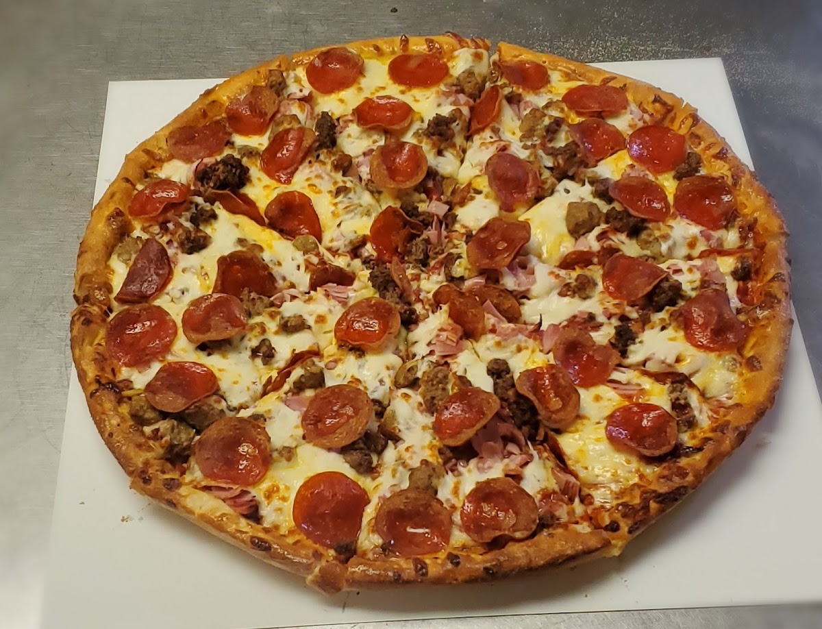 Big Chuck's Pizza Plus-2