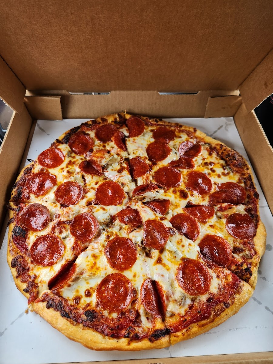 Big Chuck's Pizza Plus-3