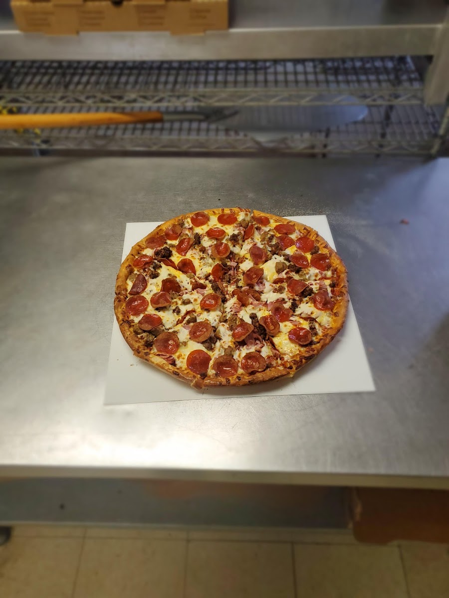 Big Chuck's Pizza Plus-5