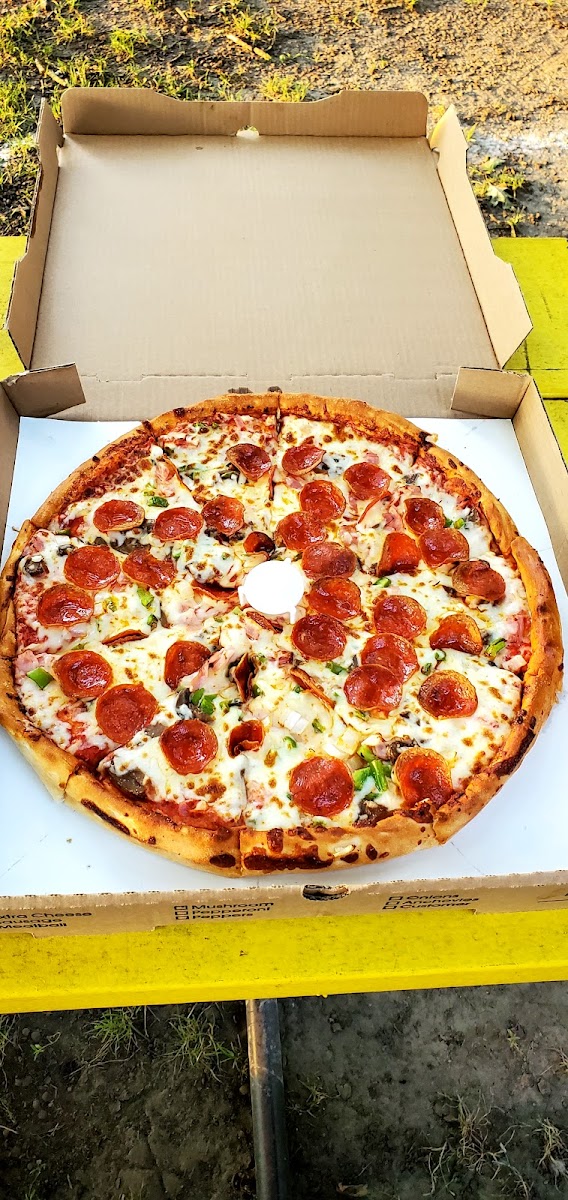 Big Chuck's Pizza Plus-8