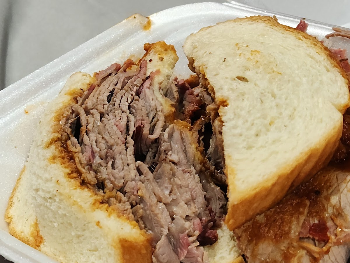 Big T's Bar-B-Q-9