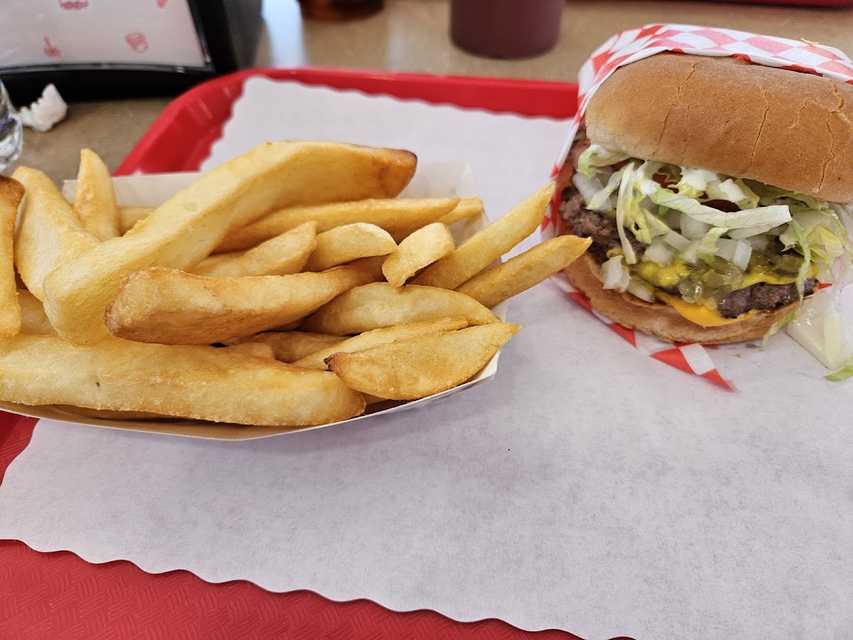 Biggie's Burgers-6