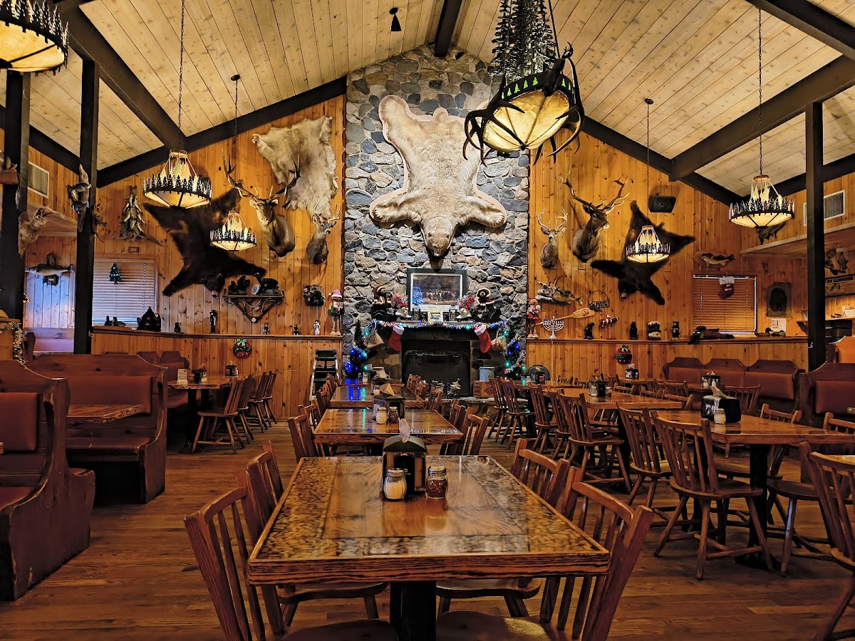 Bill's Pizza & Pub North