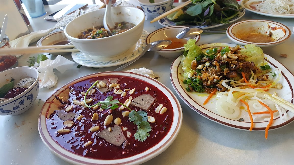 Bình Dân Restaurant-4