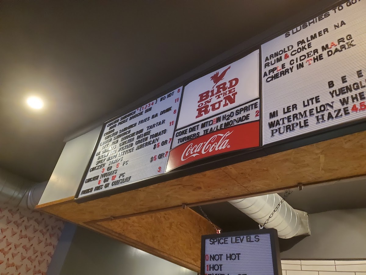 Menu Bird On The Run-10