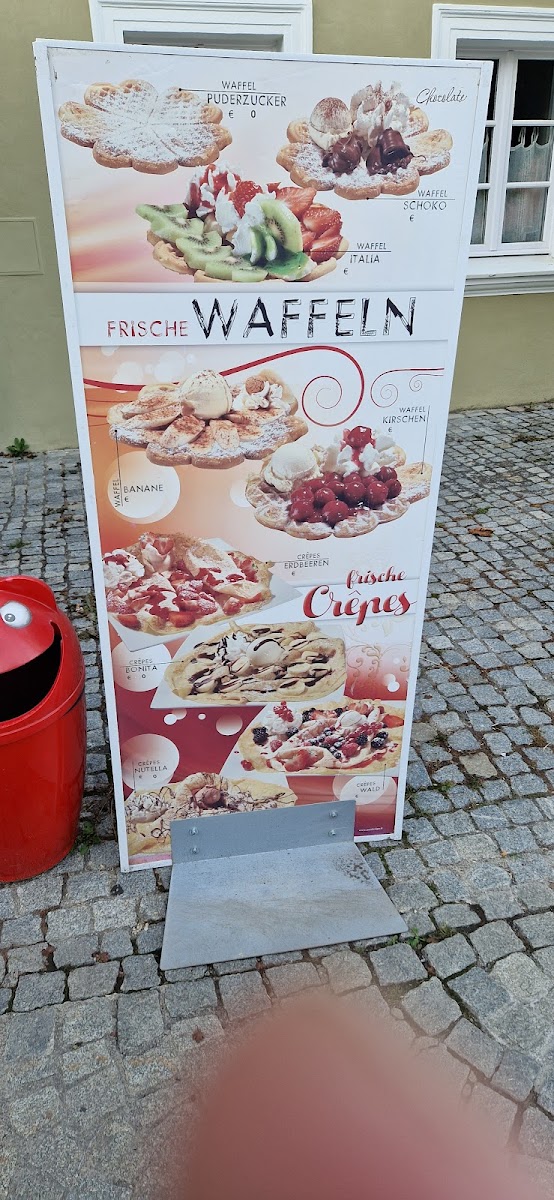Menu Bistro, Gelateria, Dolce Vita-1