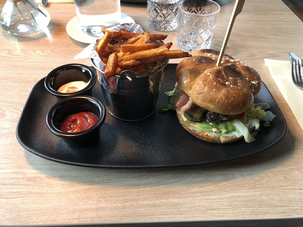 Bistro Goutu-4