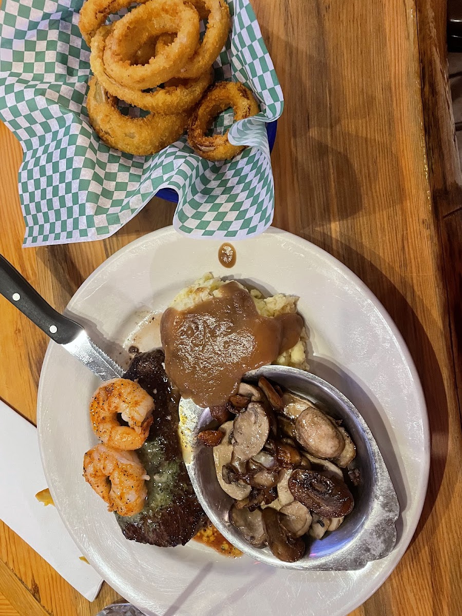 Bites Pub & Grub-3