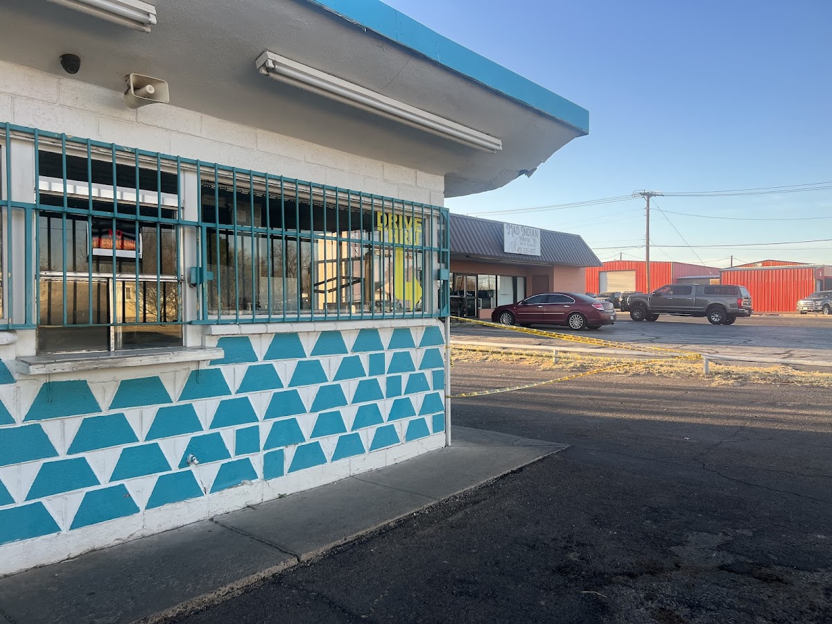 Bj's Drive-In