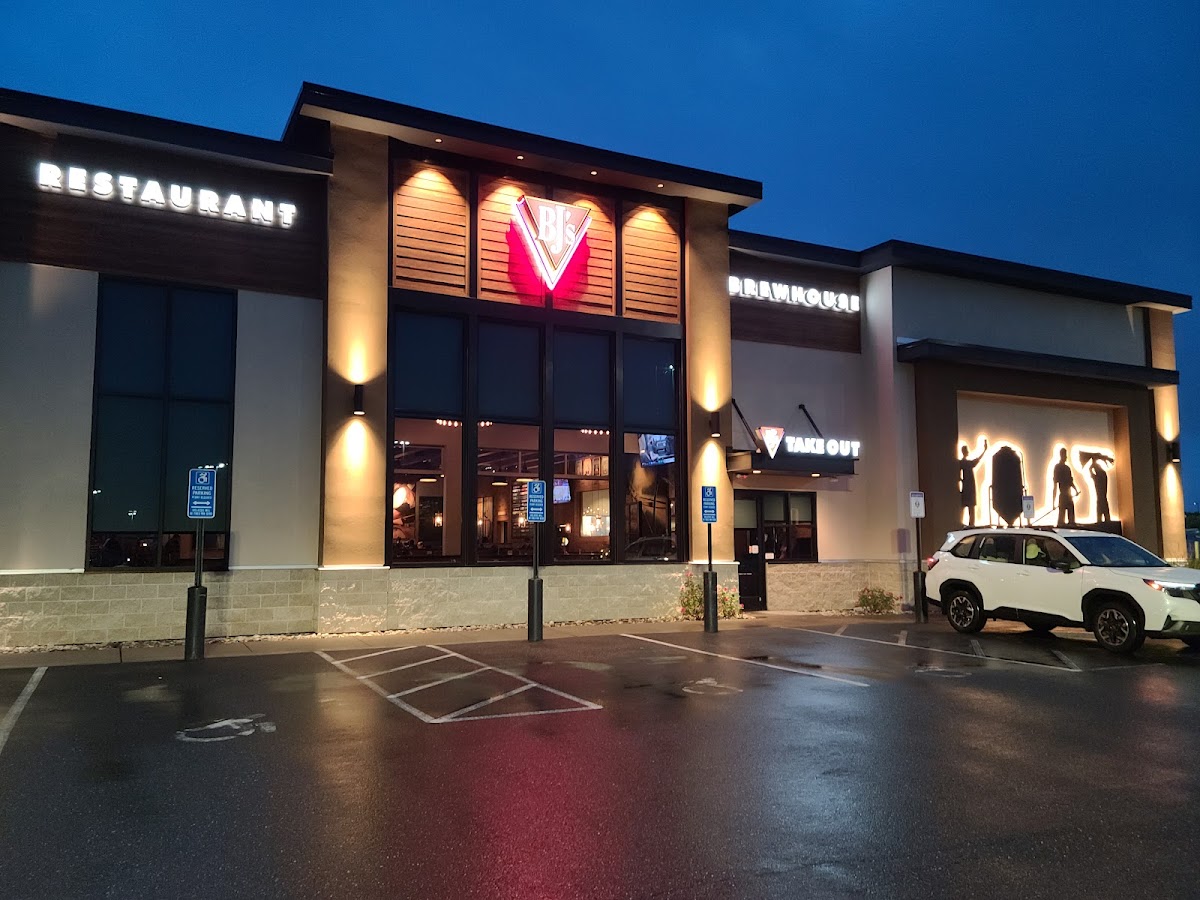Bj's Restaurant & Brewhouse