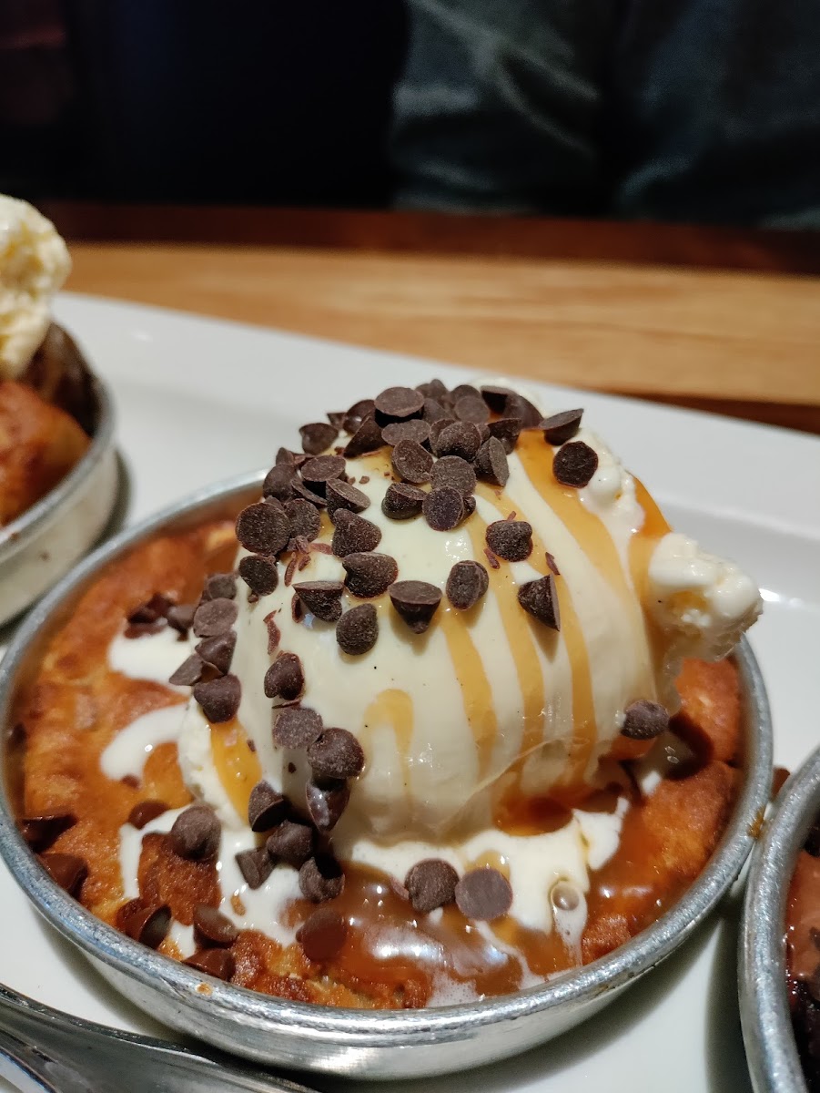 Bj's Restaurant & Brewhouse-6