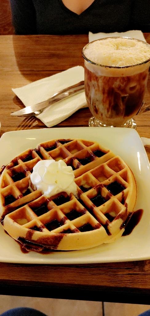 Black And White Coffee House-6