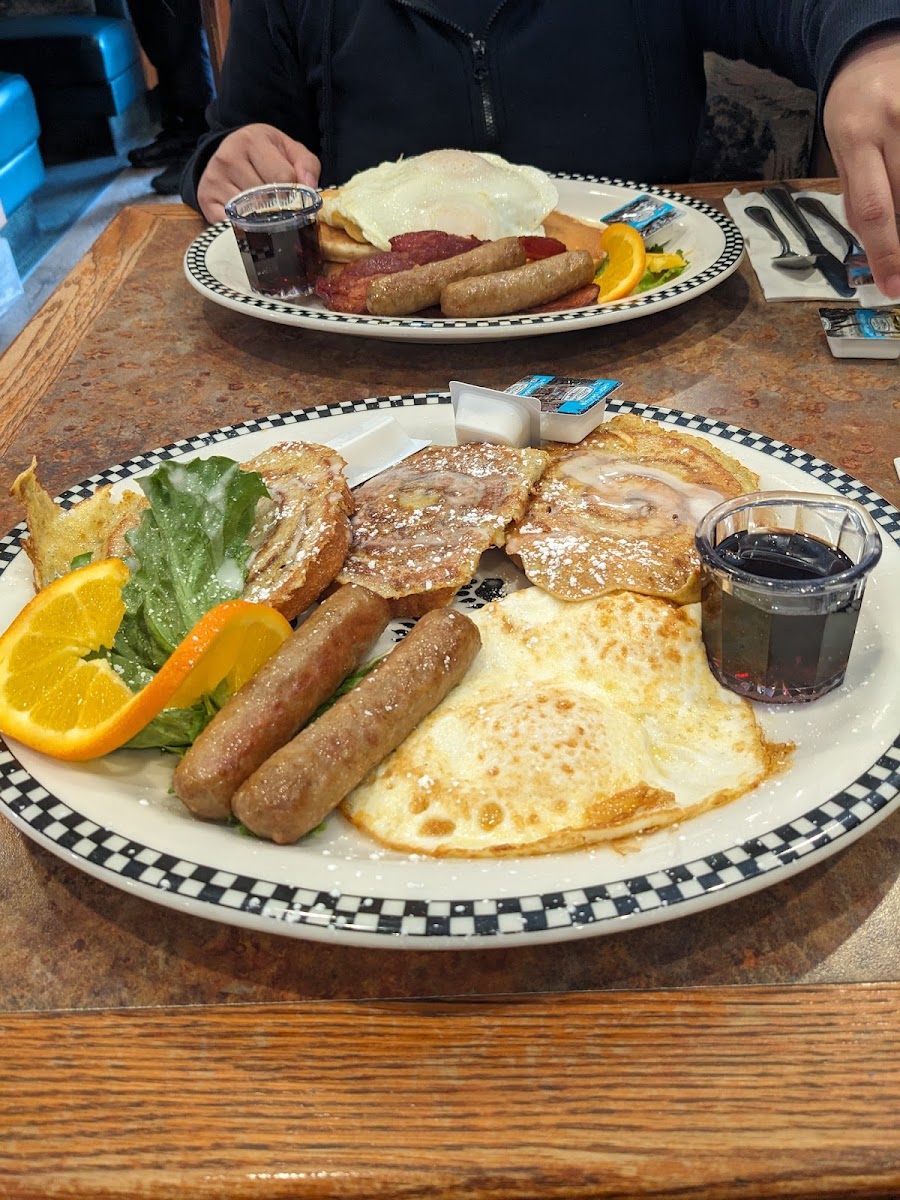 Black Bear Diner Citrus Heights-6