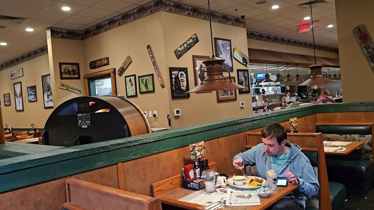 Black Bear Diner Las Vegas - S. Las Vegas Blvd-2