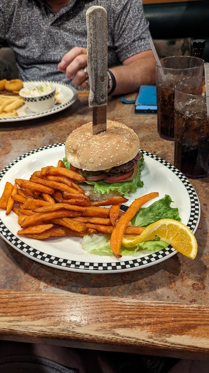 Black Bear Diner Las Vegas - S. Las Vegas Blvd-7