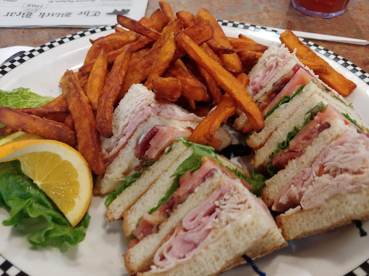 Black Bear Diner Las Vegas - S. Las Vegas Blvd-8