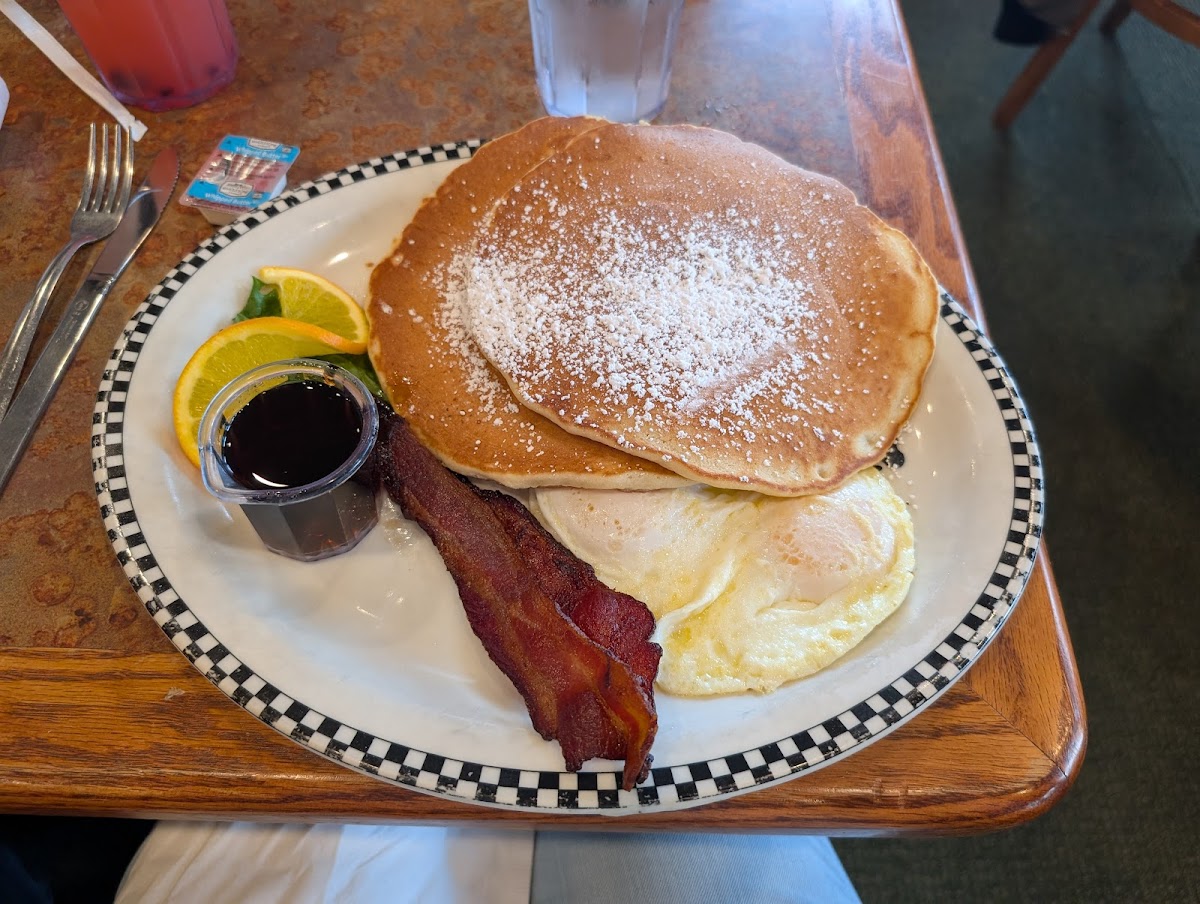 Black Bear Diner Vancouver-5