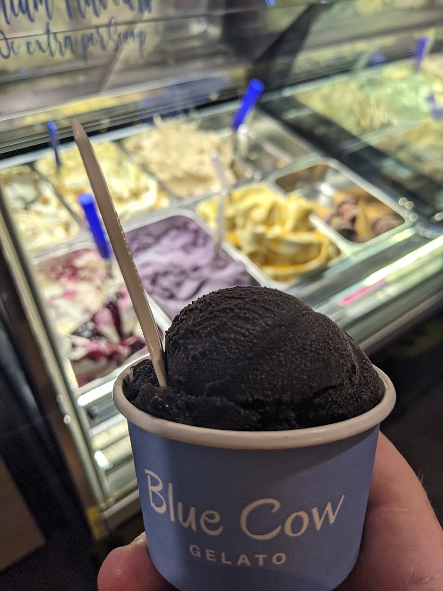 Black Box Pizza And Icecream-4