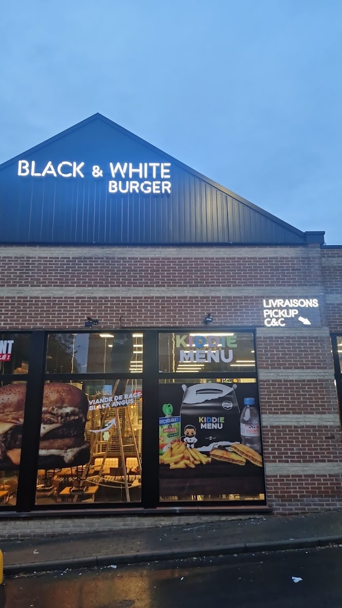 Black & White Burger Bruxelles Gare De L'ouest