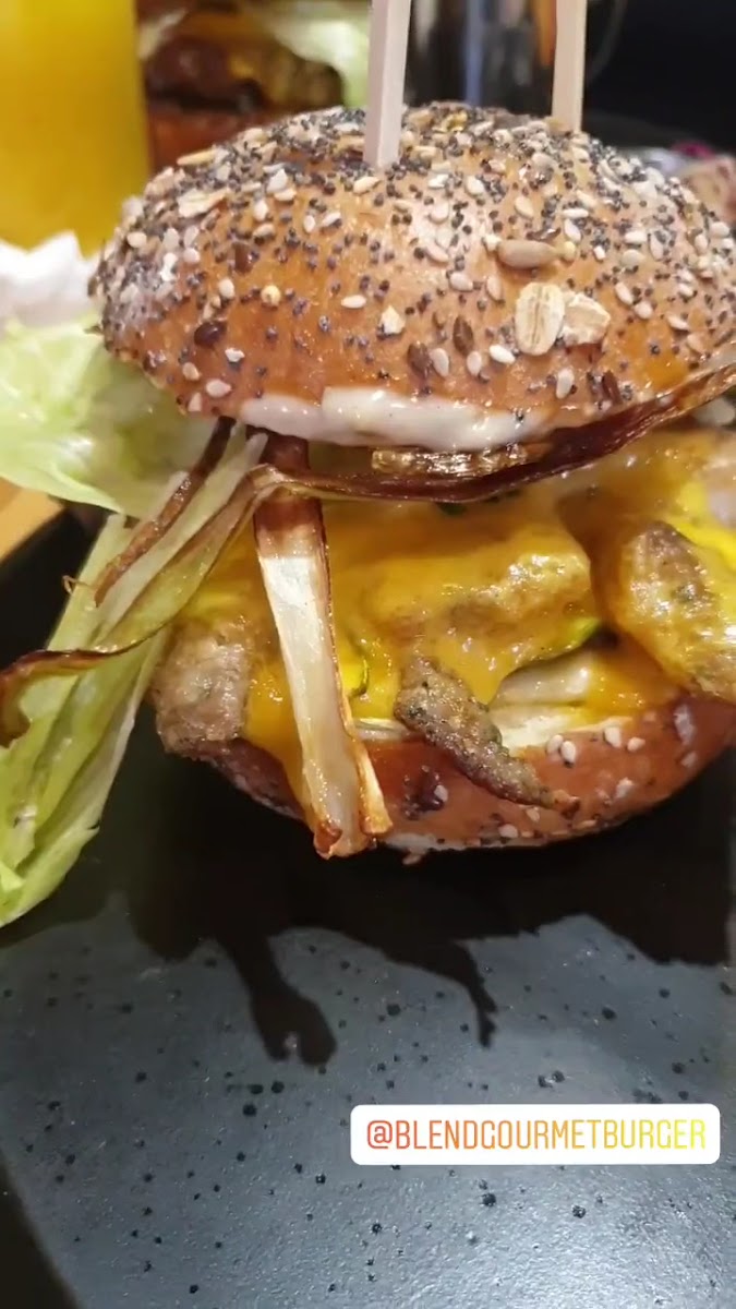 Blend Gourmet Burger-2
