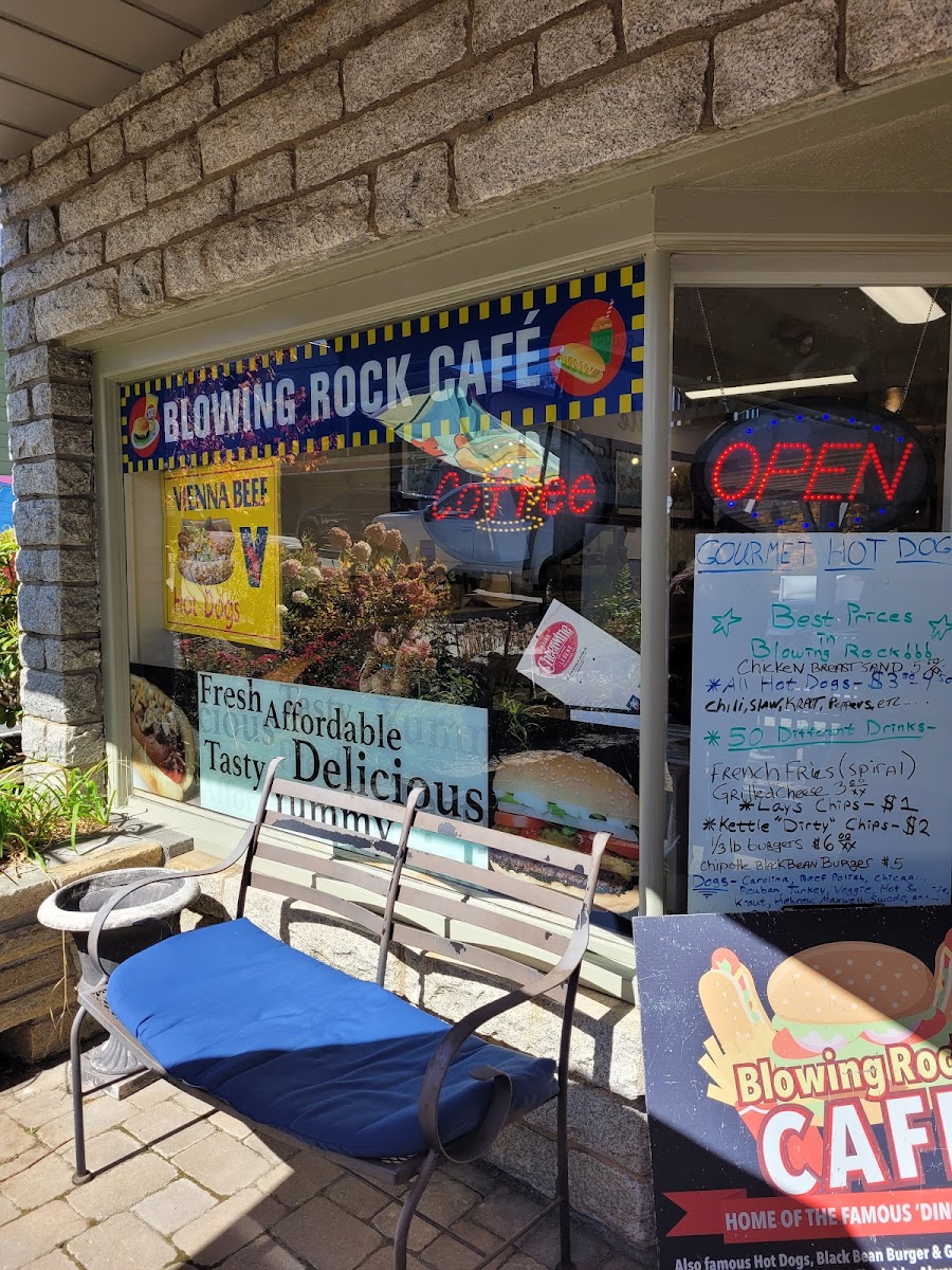 Menu Blowing Rock Cafe - Seasonal Hrs Christmas & New Years-3